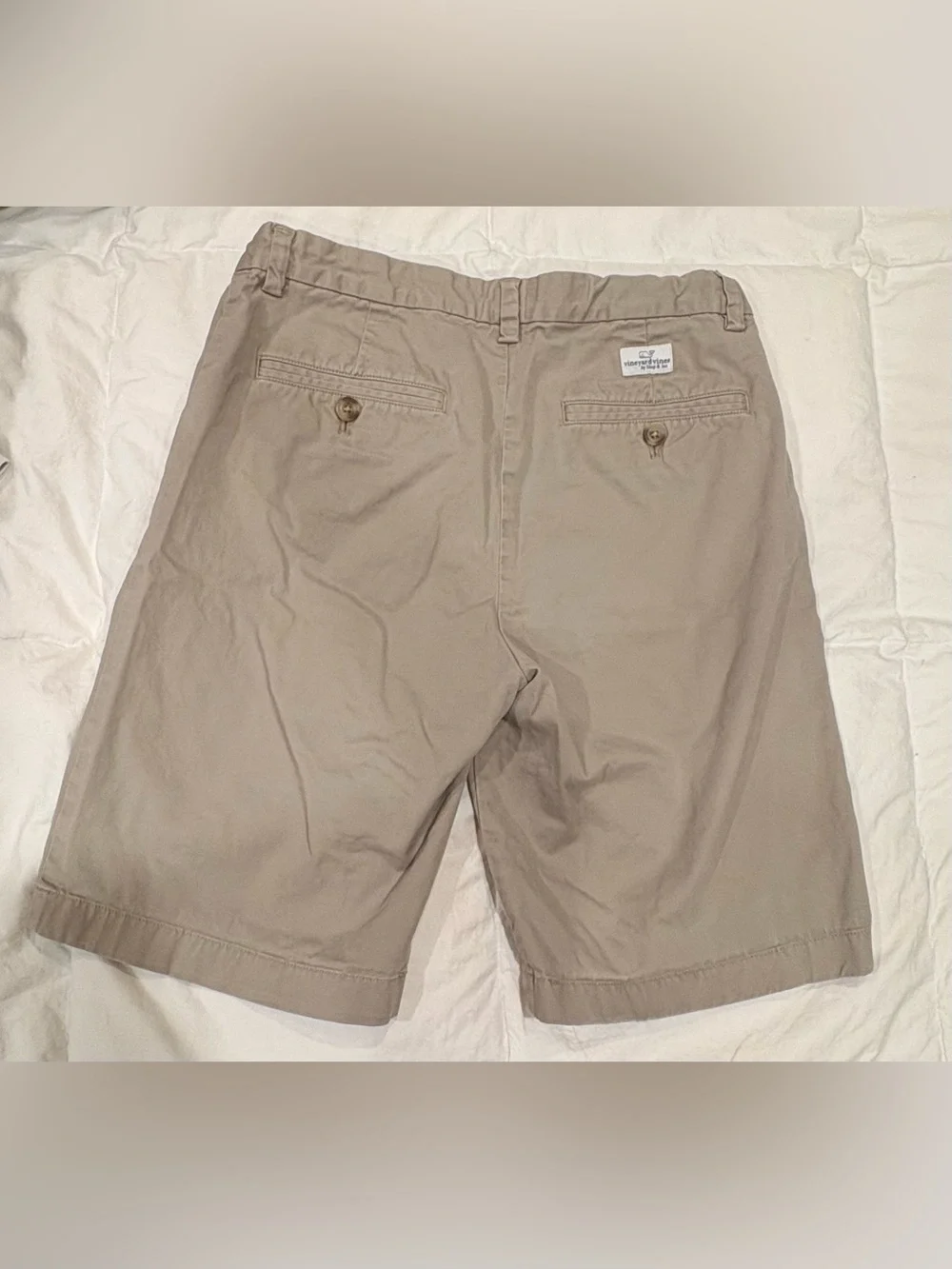 Vineyard Vines classic clean